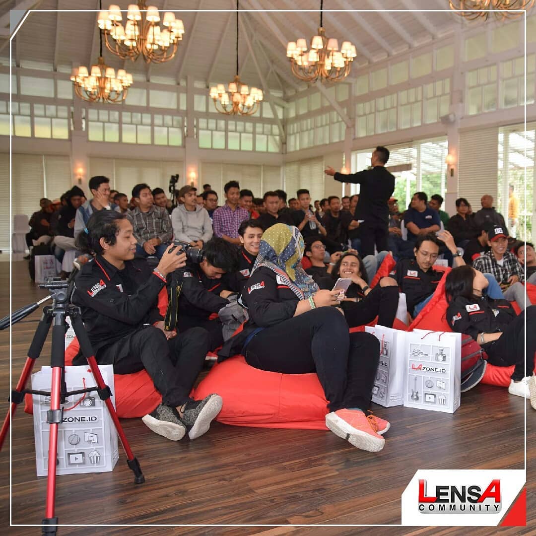 Lensa Academy Bandung